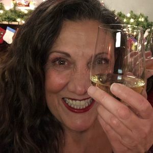 Meet your Posher, Connie